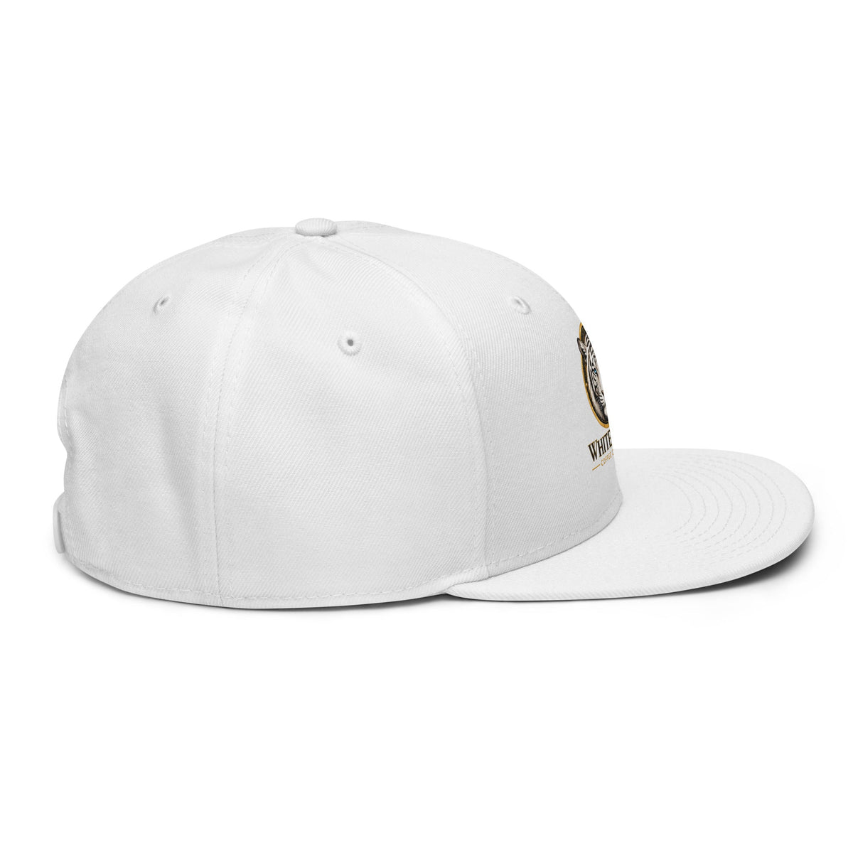 Snapback Hat in white structured fabric, featuring a flat brim and small embroidered side logo.